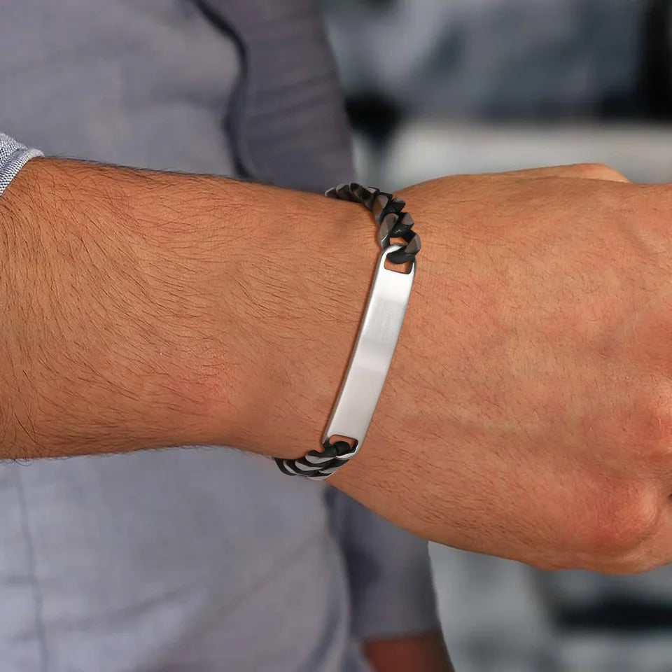 Custom stainless steel nameplate bracelet