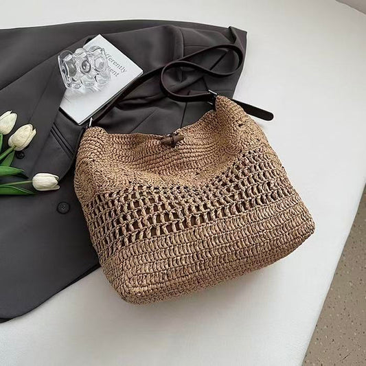 2026 Summer New Handmade Crocheted Raffia Straw Shoulder Bag