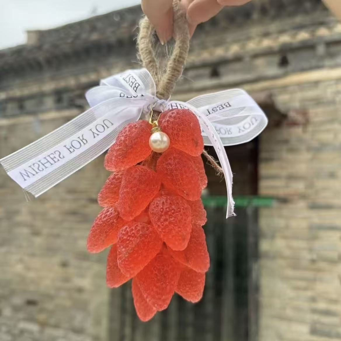 Handmade strawberry-shaped soap 🍓 / Comes with a beautiful gift box