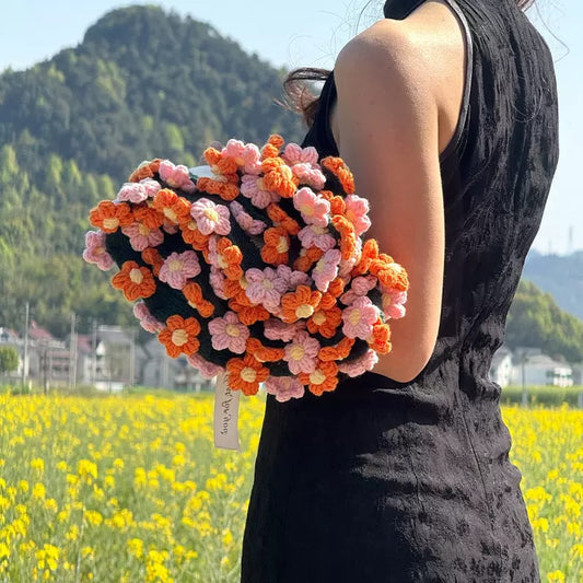 Hand-crocheted bouquet blanket/Red daisies