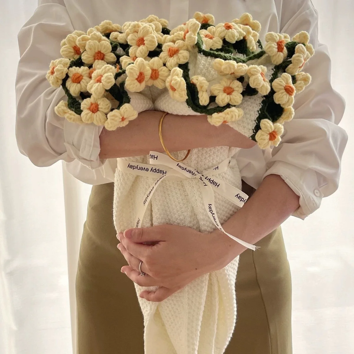 Hand-crocheted bouquet blanket/Pink daisy